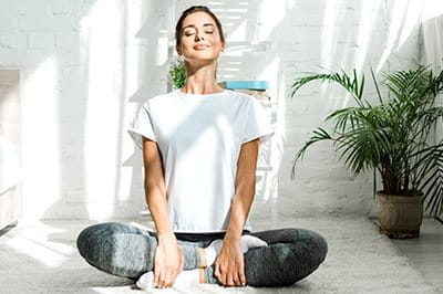 Neurodermits auslösen durch Stress vermeiden durch Yoga