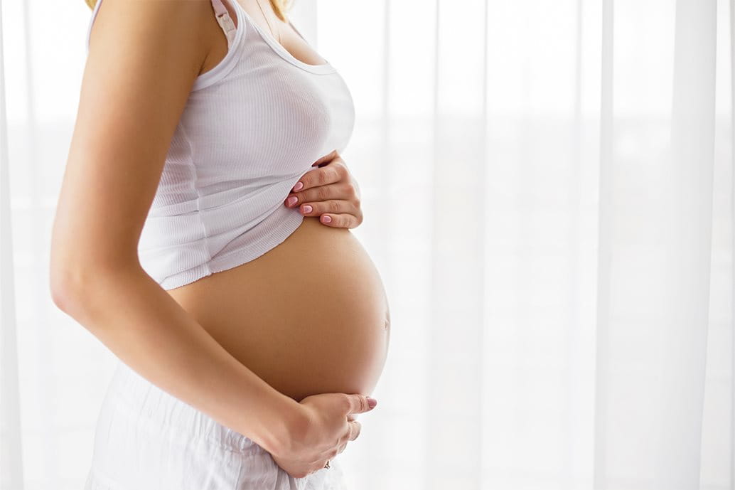 Il prurito alle gambe può manifestarsi nei primi 3 mesi di gravidanza
