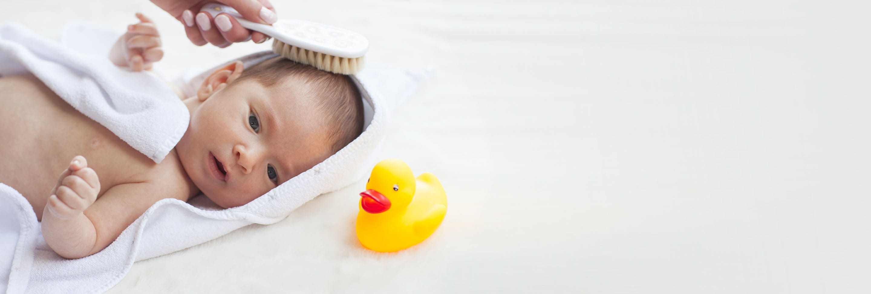 La crosta lattea del neonato: cause, rimedi e consigli 