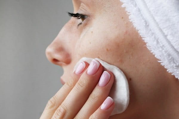 Krosty na twarzy - przyczyny