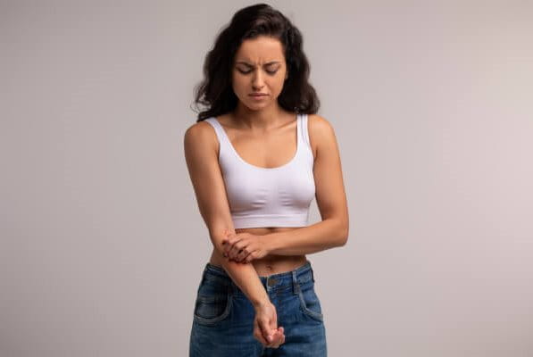 pokrzywka na skórze