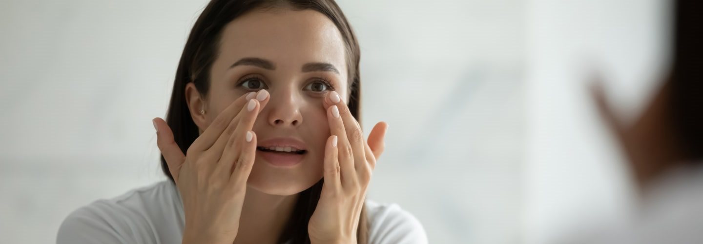 przebarwienia pod oczami