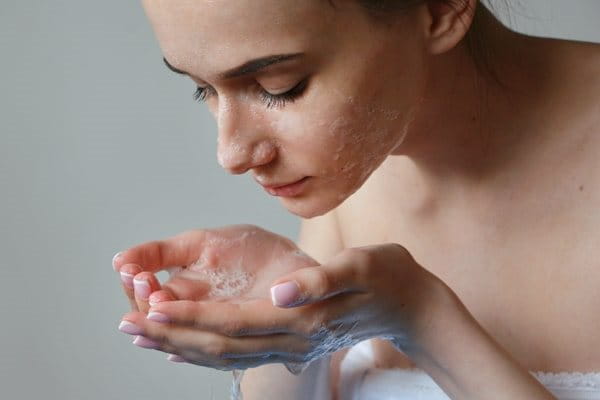 trądzik pospolity leczenie