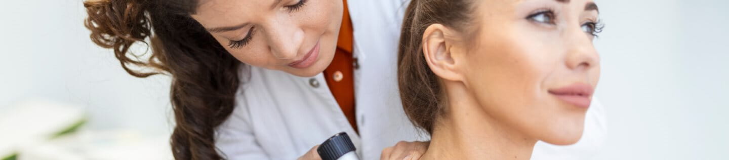 Wizyta u dermatologa