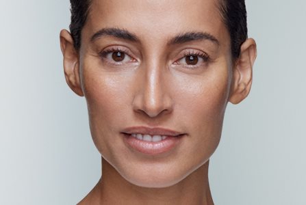 chica la piel con efectos en la piel