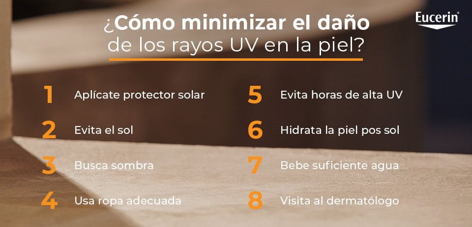 Persona tomando medidas para cuidar su piel de los rayos UV
