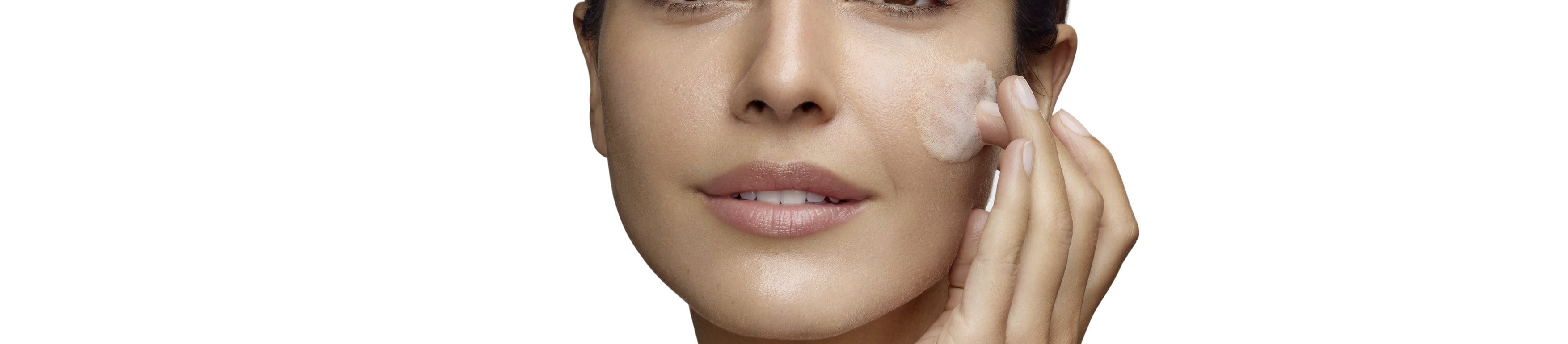 La routine idéale pour enlever les taches brunes sur le visage !