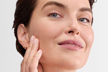 Crema antiarrugas con elastina y colágeno