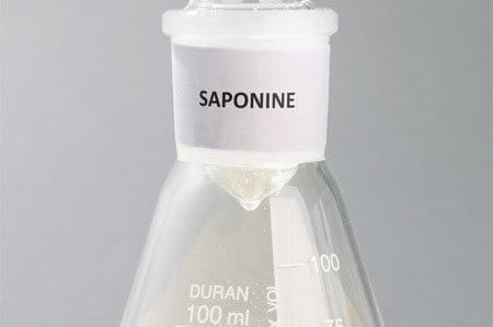 lahvička s ingrediencí glycin saponin