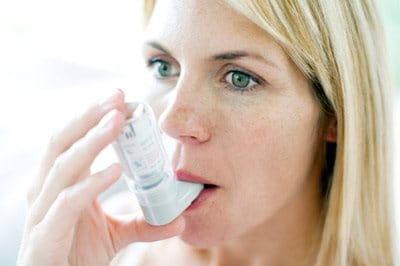 L’asthme est lié à la dermatite atopique