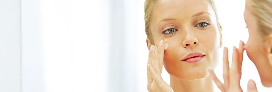 Prendre soin de la peau grasse à tendance acnéique