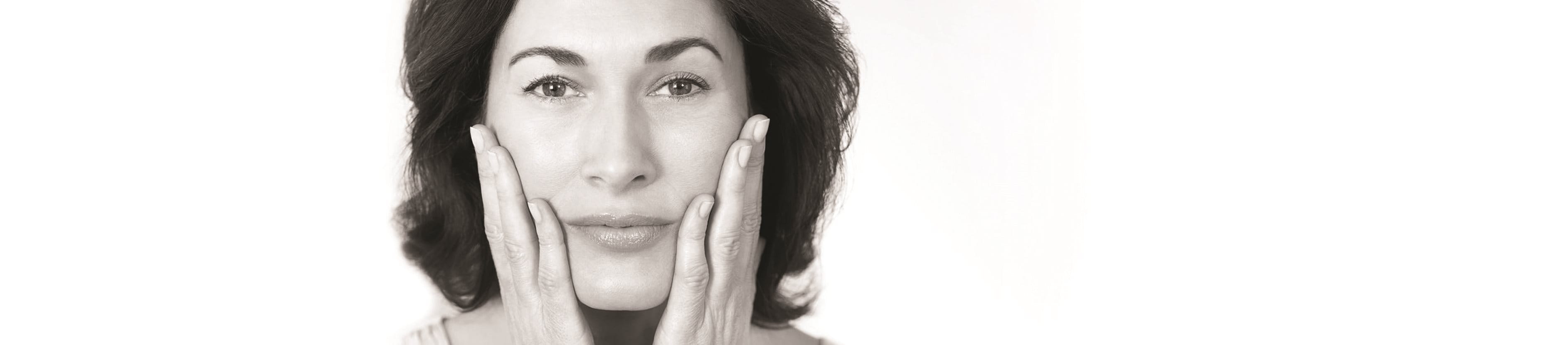 perda de volume na pele do rosto