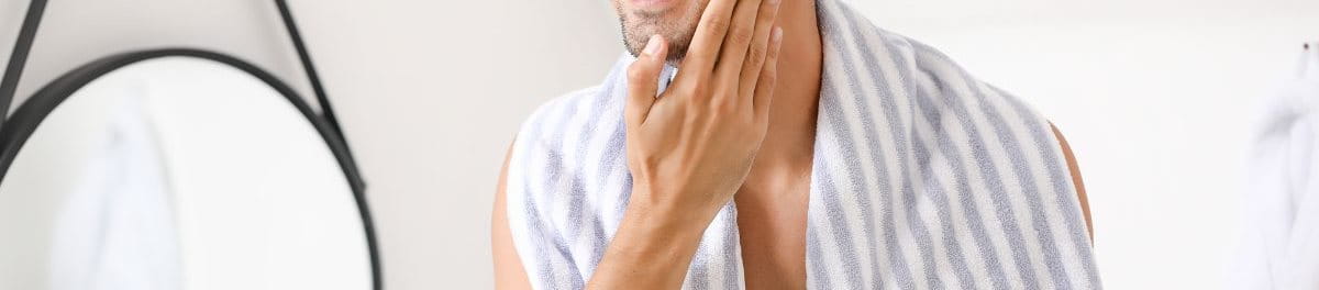 โกนหนวด