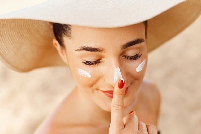 chống nắng cho làn da dầu mụn