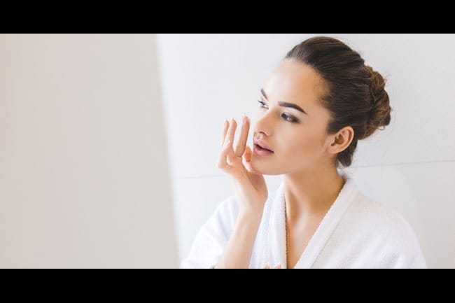 Thoa kem đặc trị giúp khắc phục các vấn đề về da