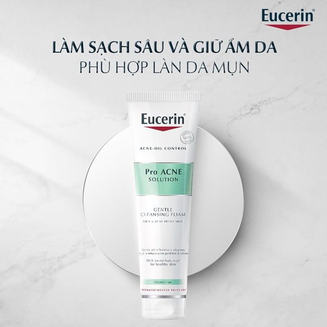 Sữa rửa mặt tạo bọt Eucerin với công thức lành tính rất phù hợp với da mụn