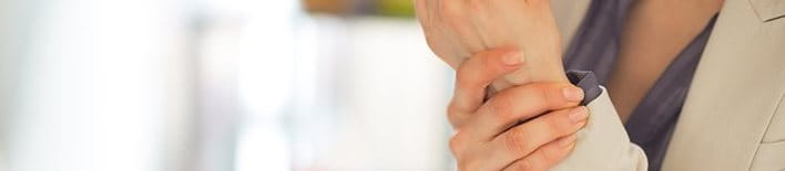 Wrist pain and injuries - teaser - Elastoplast