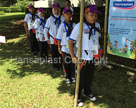 Salah satu kegiatan pada acara Aksi Siaga Hansaplast