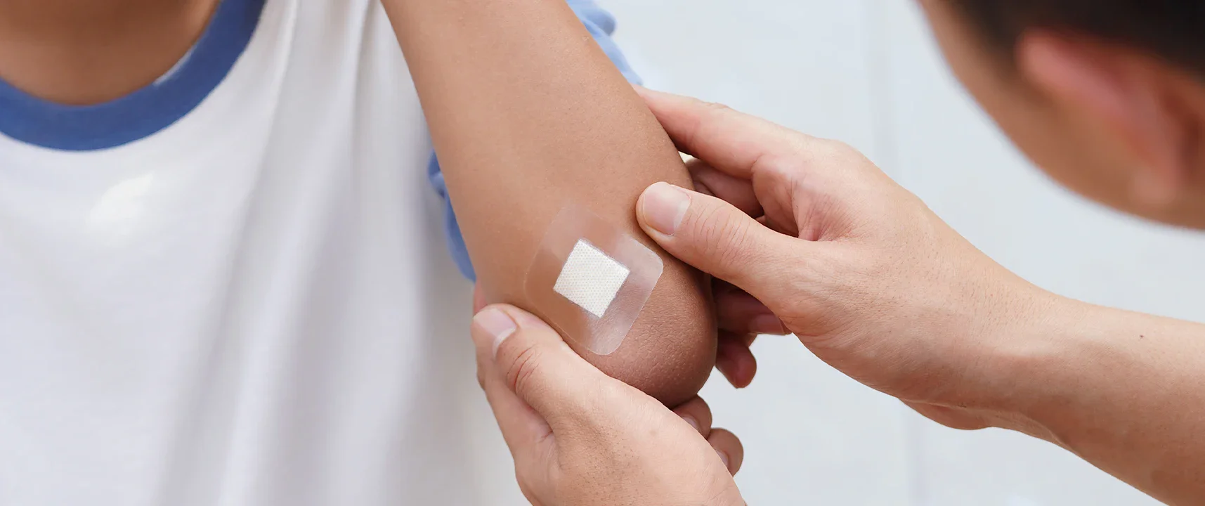 Cara mengobati luka lecet pada anak.