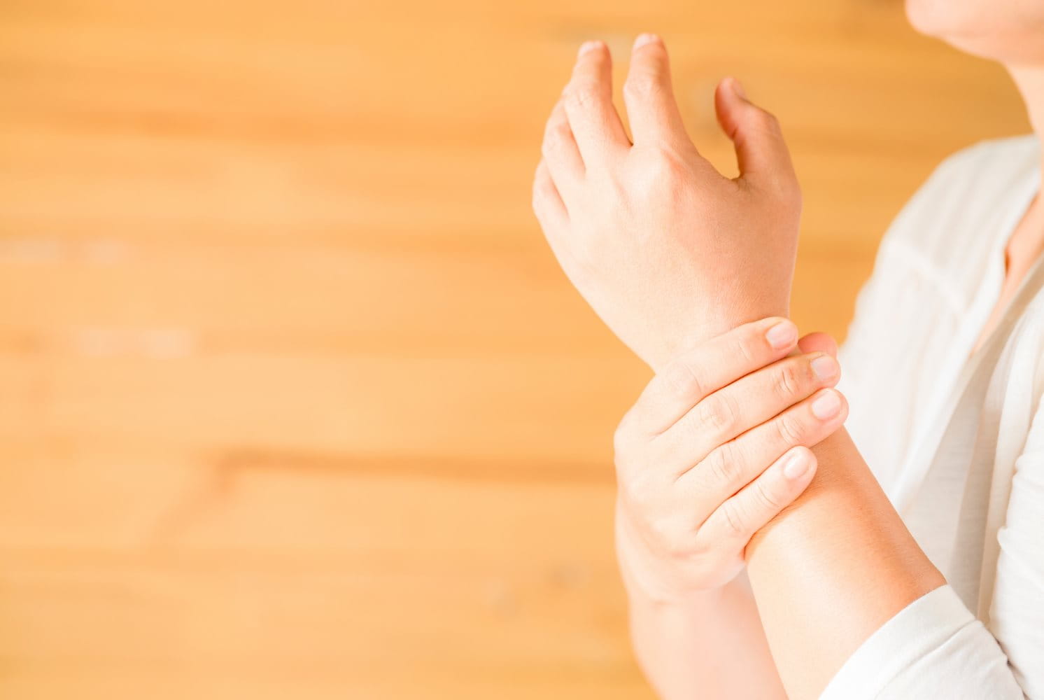 A Quick Guide to Pinpointing Wrist Pain Locations