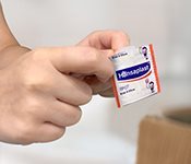 Remove the plaster, open from the direction mentioned “pull here”