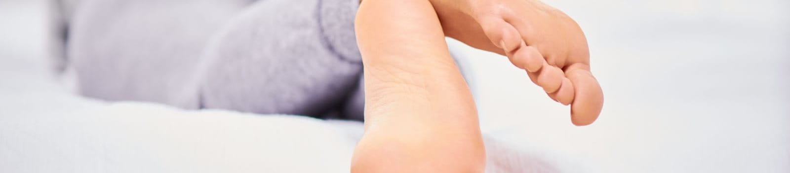 Brandende voeten: oorzaken & behandeling